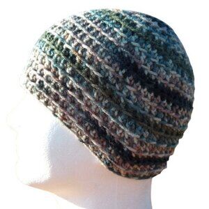 Men's Head Hugger Beanie Hat Handmade Green Camo Crochet Fishing Outdoors L